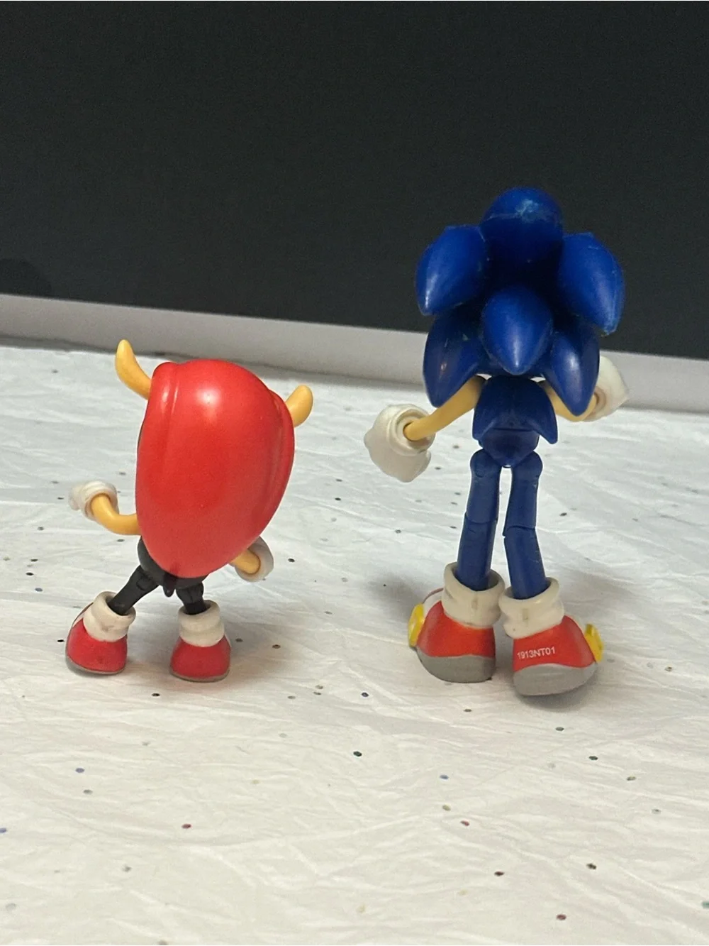 Sonic The Hedgehog Blue & Red Action Figures - Kids Toys